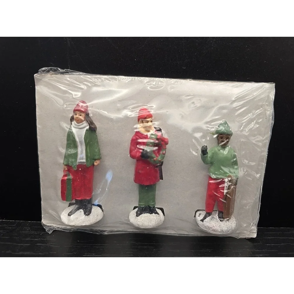 Target‎ Bullseye Mini Winter Village Adult People Set